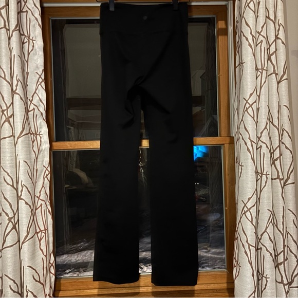 Danskin Classic Black straight leg Leggings - Picture 6 of 7